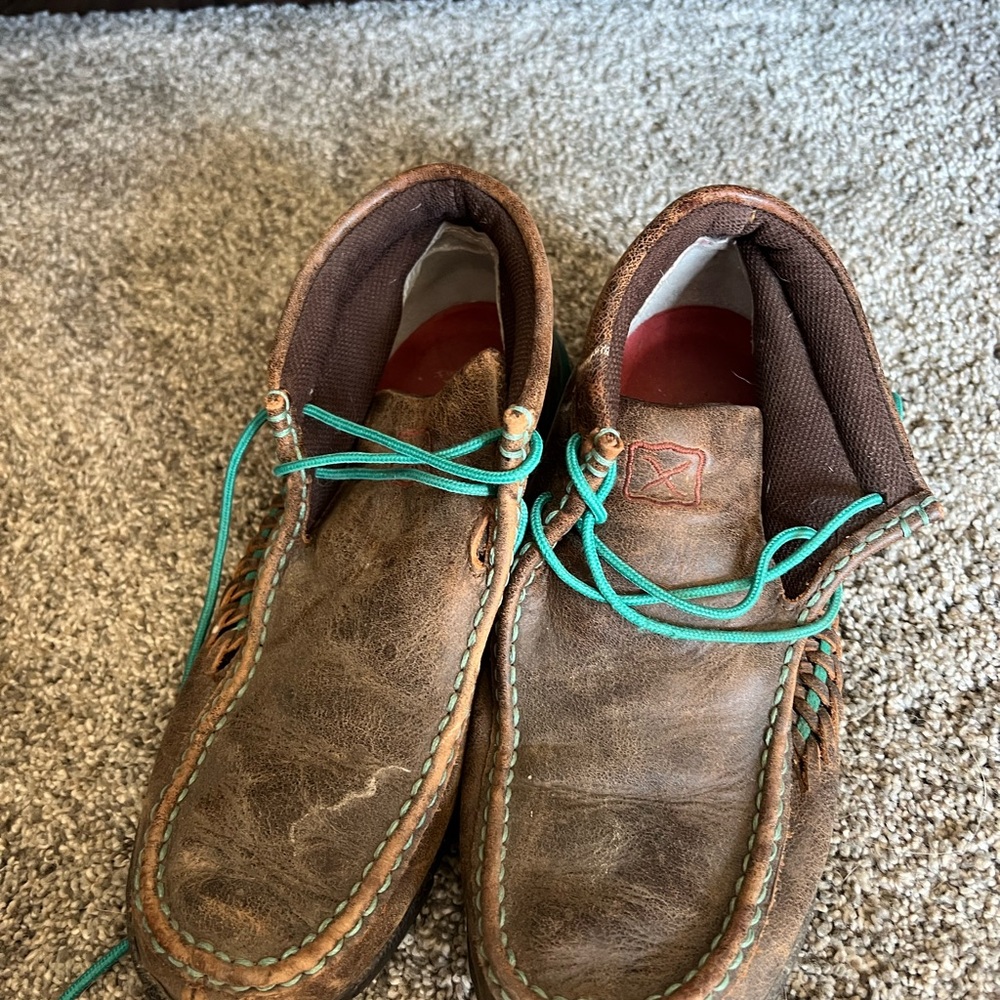 Women’s  Brown Leather Shoes with Teal Accents Twisted X